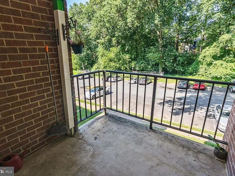 3326 Woodburn Village Dr #23 — Photo 13