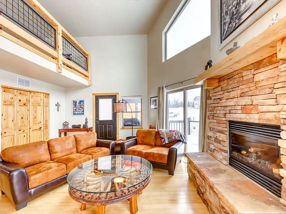 Entry & Main Living Area