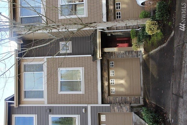 1st image of 21225 SE 42nd Pl #21225