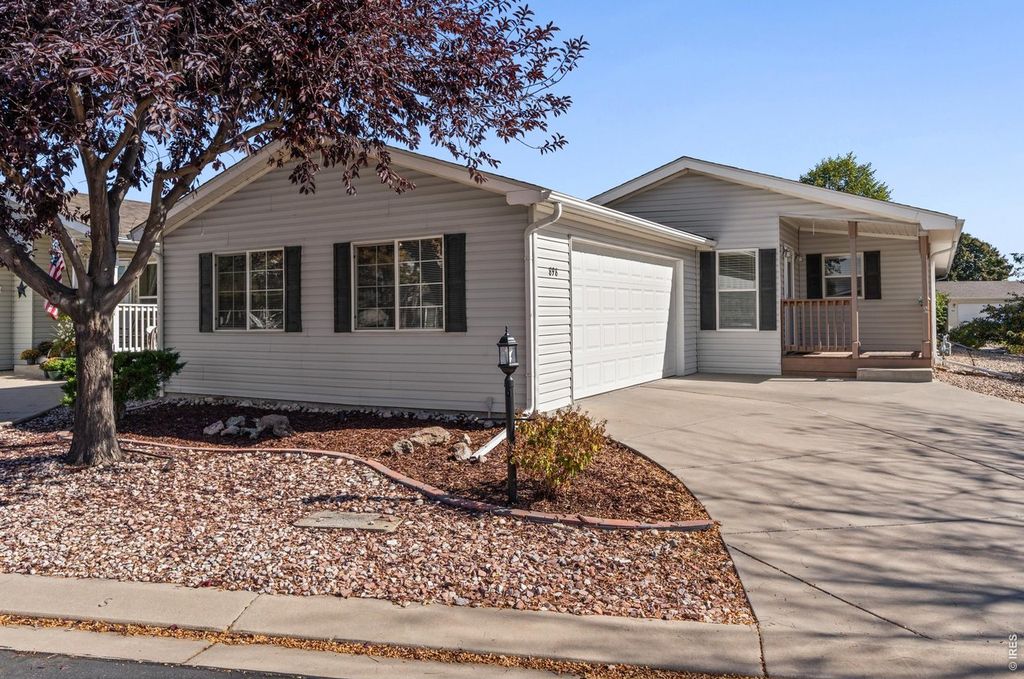 898 Sunchase Dr