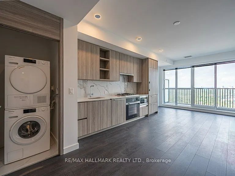 18 Esther Shiner Blvd #3105 — Photo 3