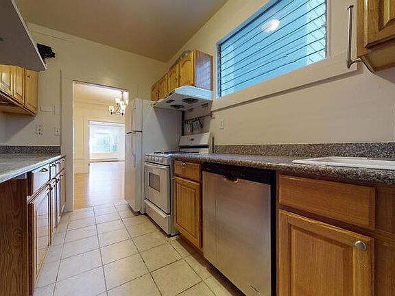 5th image of 601 Stockton St #5