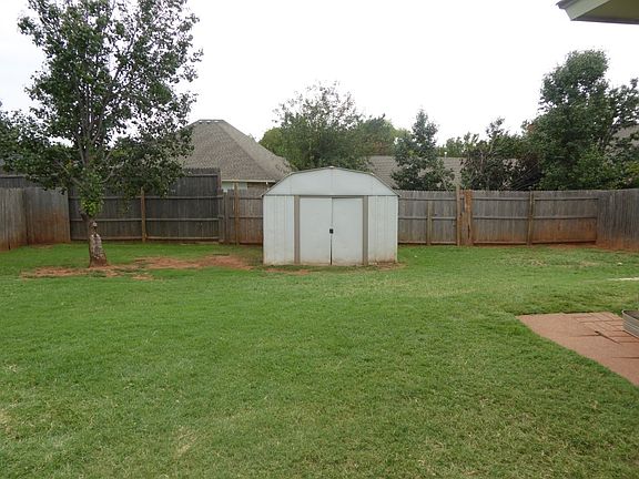 4th image of 6308 Westpark Dr
