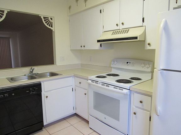 2nd image of 6300 S Pointe Blvd APT 471