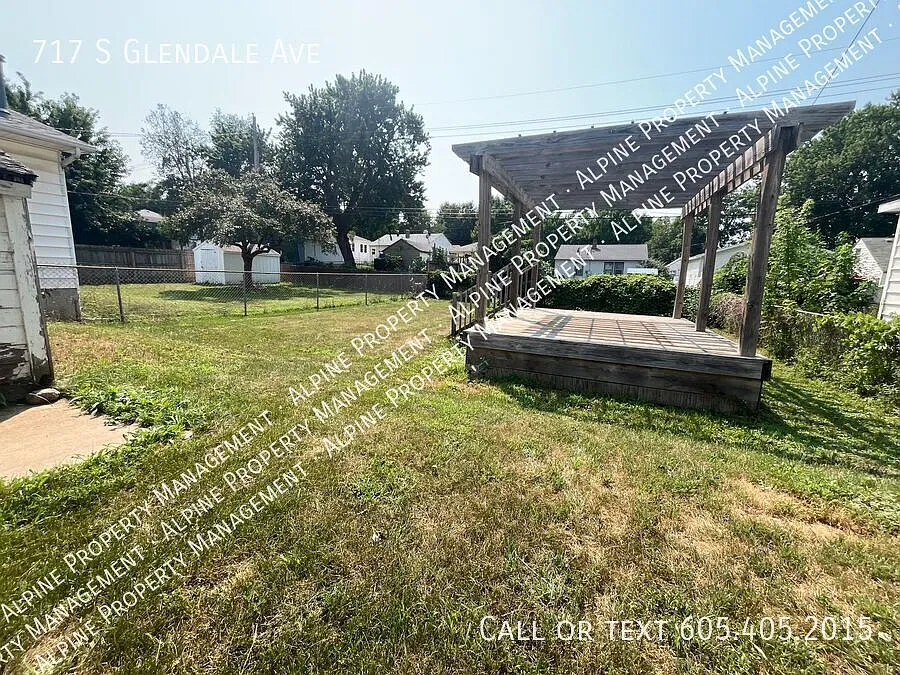 3 Bed/1 Bath Single Family Home For Rent!! — Photo 3