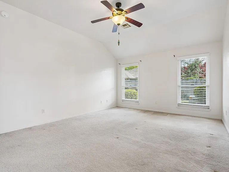 1708 Creekside Ct — Photo 23
