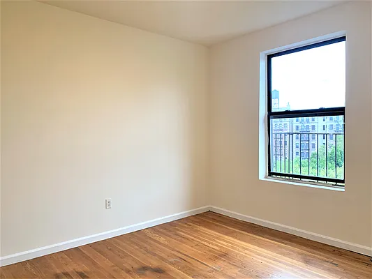 Rented by REAL New York | media 17