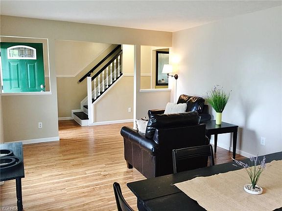 4th image of 168 Southpark Dr
