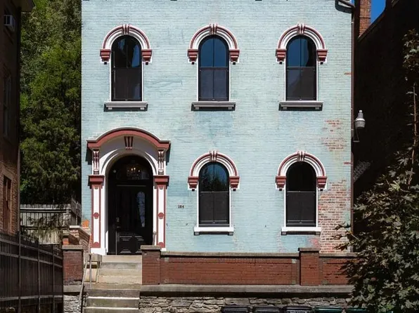 104 W Clifton Ave, Cincinnati, OH