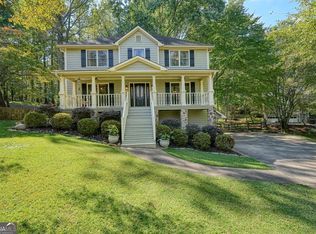 906 Crabapple Ct, Woodstock, GA 30188