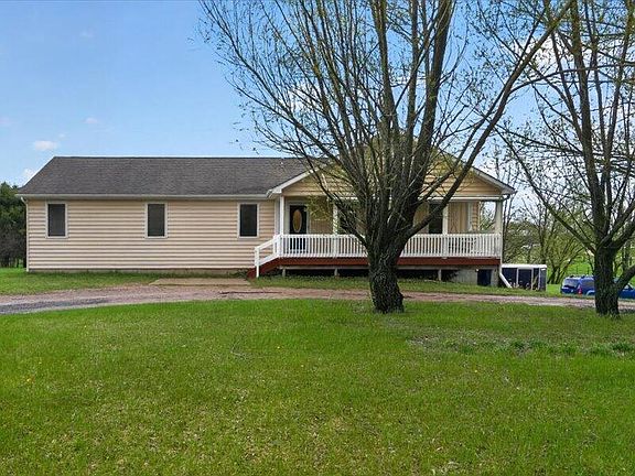 3rd image of 2255 N Portage Rd