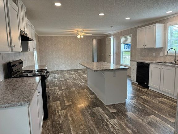 2nd image of 5148 Dove Rd #28