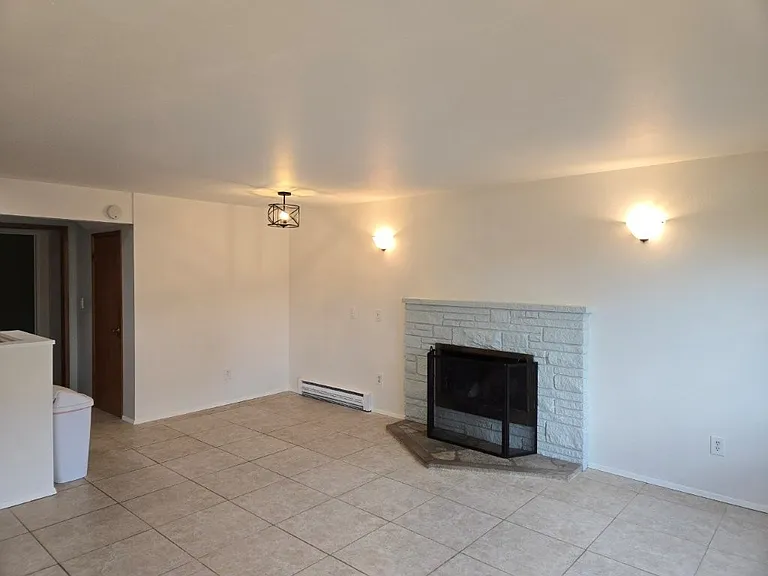 5024 Sand Point Pl NE #5024 — Photo 3