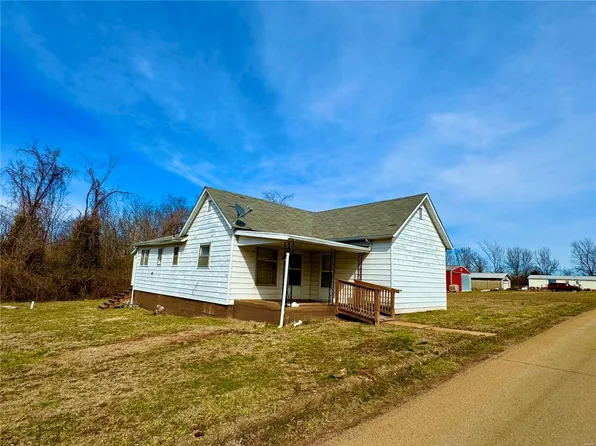 3661 College Rd, Farmington, MO 63640
