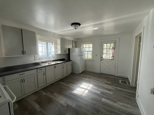 3 bed, 1522 sqft, $1,600 — Photo 4