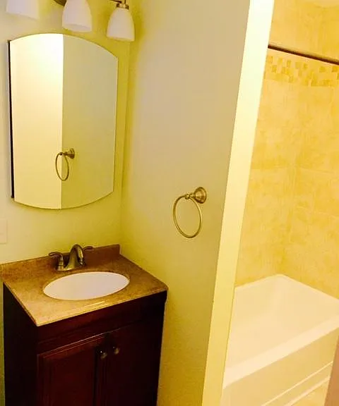 224 Sycamore Dr — Photo 7