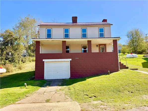 546 W Penn St, Lemont Furnace, PA 15456