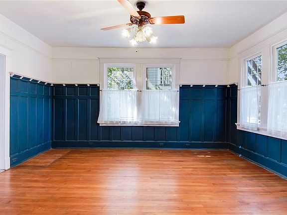 3rd image of 8400 Sycamore Pl