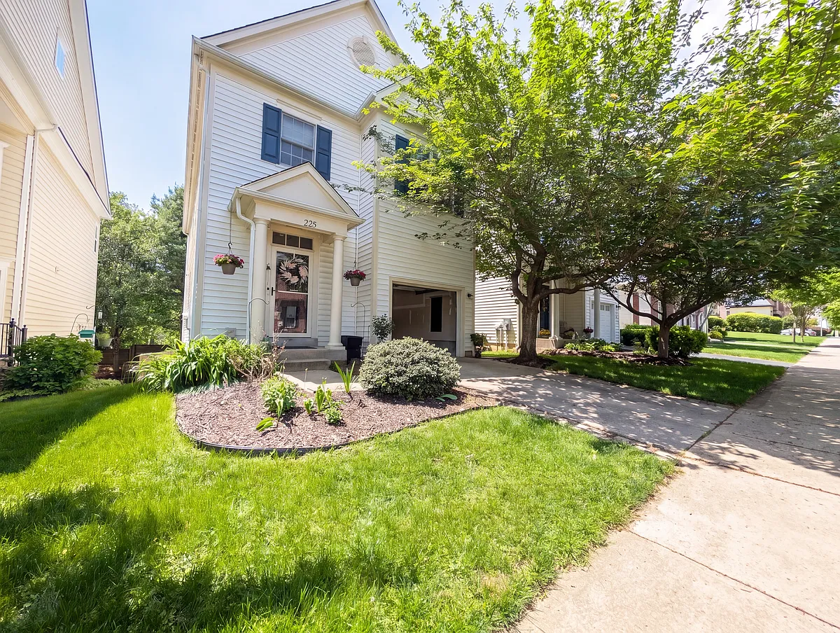 Exterior - front - 225 Swanton Ln