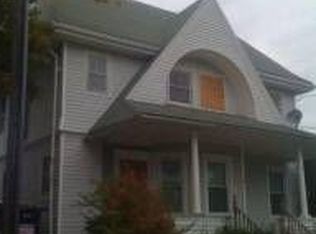 18 Adelaide St, Portland, ME 04103