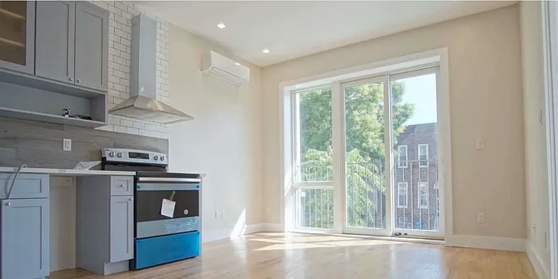 Rented by Flight of Fancy Realty Group | media 25