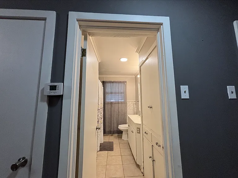 1408 University Ave — Photo 8