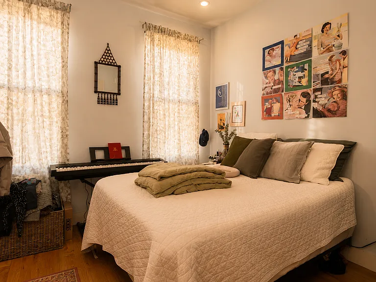 168 Harman St #1A — Photo 2