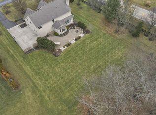 6068 Streamside Dr, Galena, OH 43021