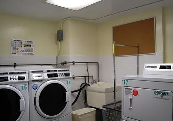 Rented by Winzone Realty Inc | media 14