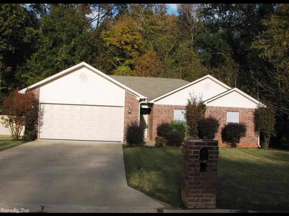 36 Stonehaven Dr, Cabot, AR 72023
