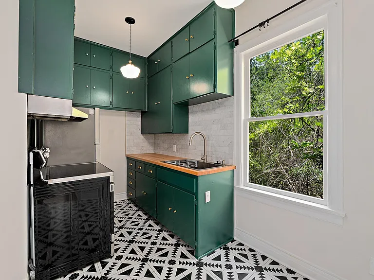 2810 Pearl St #A — Photo 4