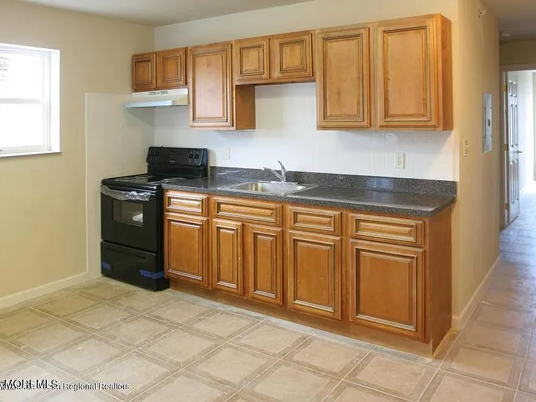 33 Vanderbilt Ave #13 — Photo 2
