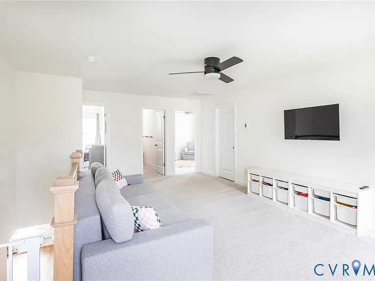 11585 Kings Pond Dr — Photo 16