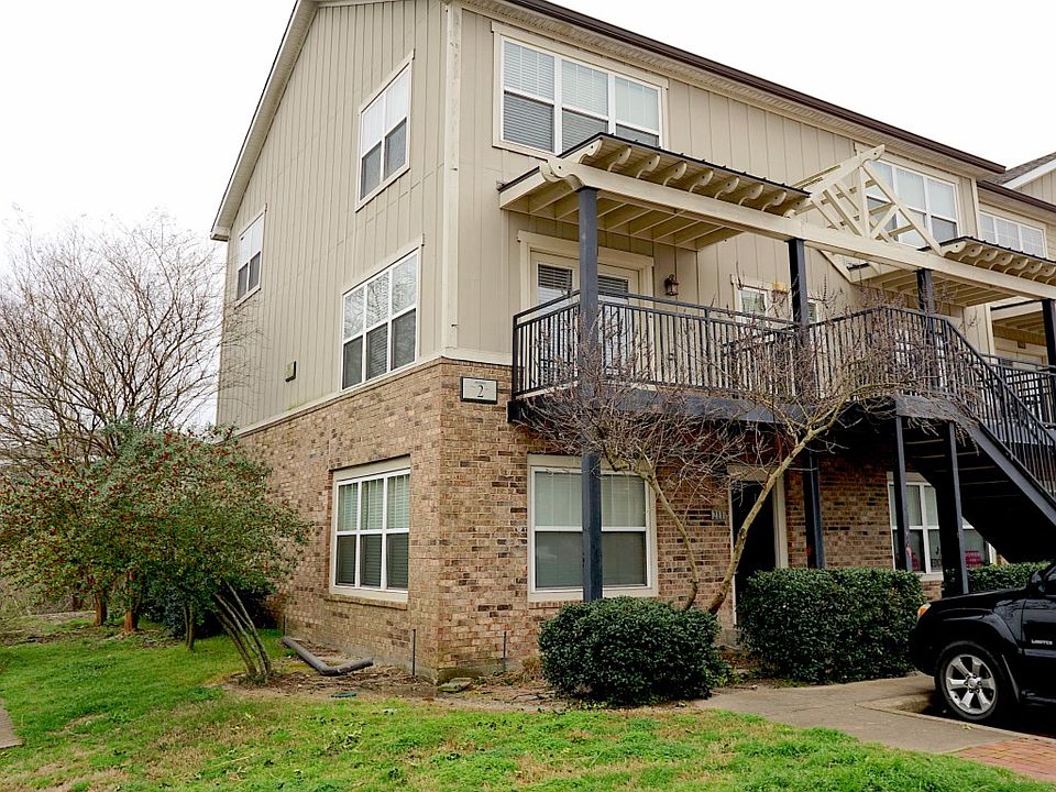 1st image of 1725 Harvey Mitchell Pkwy S APT 221
