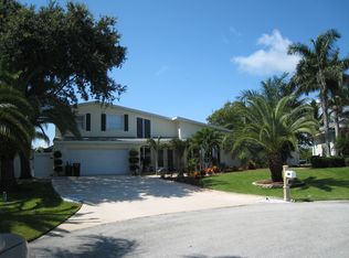 124 Queen Isabella Ct, Fort Pierce, FL 34949