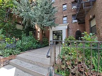 Rented by Skyline Group Real Estate