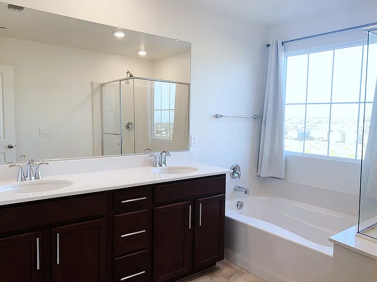 2814 Frabiele St — Photo 34