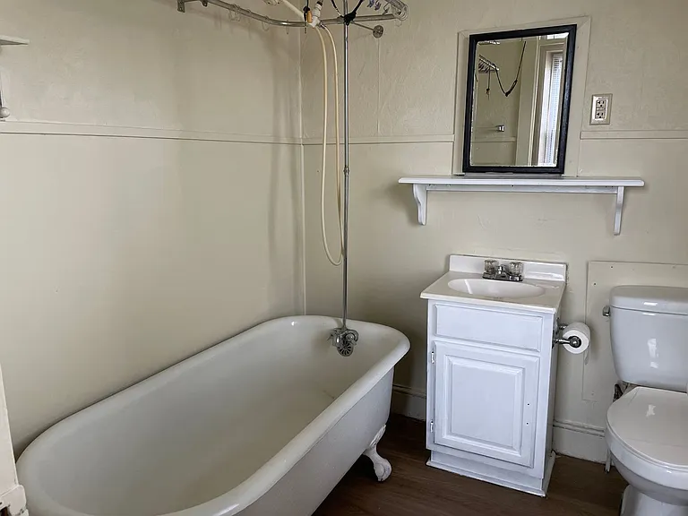 41 N. 6th St. (600 Walnut St) — Photo 11