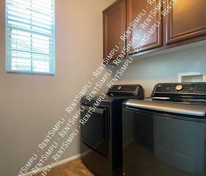 40059 Annapolis Dr — Photo 46