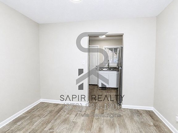 3rd image of 2055 Alison Ct SW APT 6