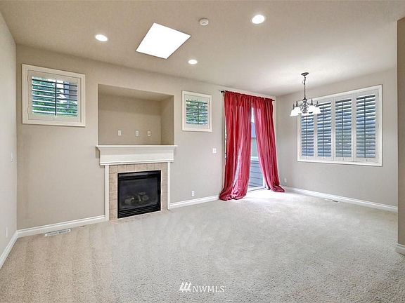 5th image of 18878 NE 67th Way Unit 105