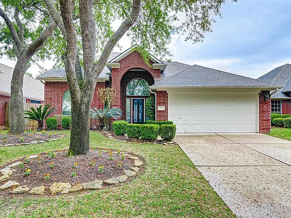 3rd image of 4522 Plantation Colony Dr
