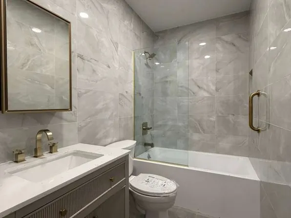 362 Rochester Avenue image 10 of 11