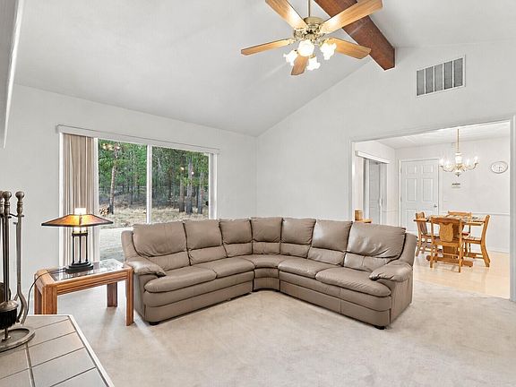 3rd image of 18252 Ollalie Ln