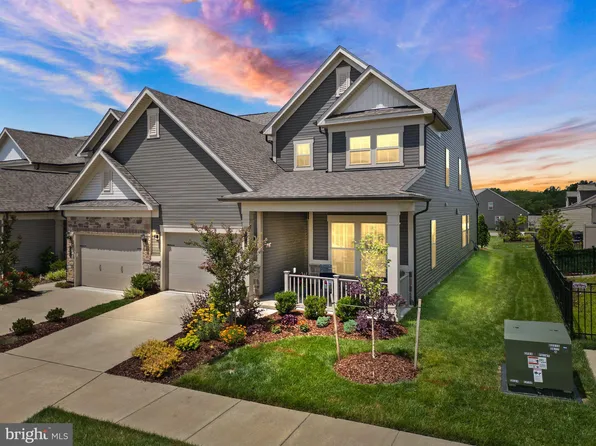 16072 Calla Lily Ln, Haymarket, VA 20169