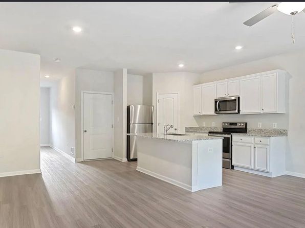 123 Cramsford St