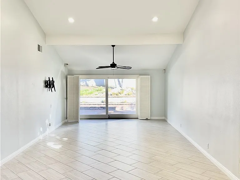 43 Beachcomber Dr — Photo 5