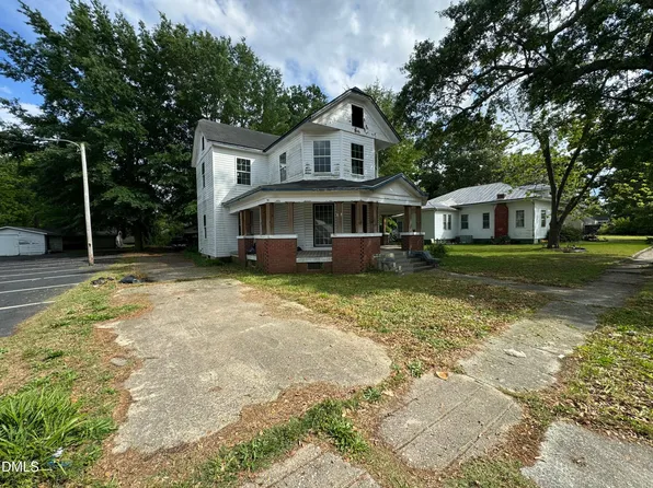406 N Webb St, Selma, NC 27576