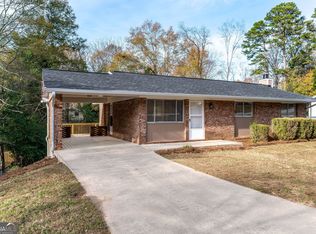 402 Laura Dr NW, Gainesville, GA 30501