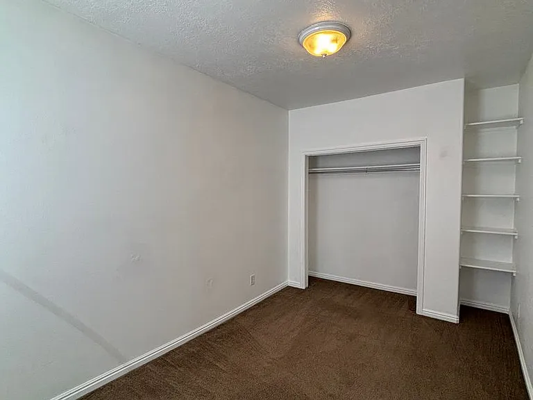 515 S Grant Ave — Photo 7